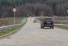 Въведени са строги ограничения за скорост и тонаж заради състоянието