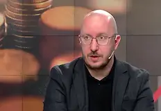 Икономистът предупреждава за опасен милиарден дефицит в хазнатаДържавната компенсация от