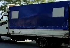 Институциите в града затягат контрола преди празницитеТоварен автомобил от Румъния