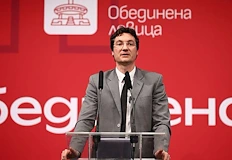 Председателят на БСП регистрира листата на партията в 24 МИР