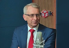 Бившият премиер обвини ГЕРБ и ДПС в тежък политически рекетБившият