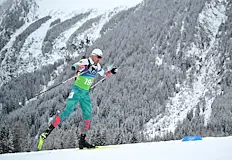Антон Синапов сложи край на кариерата си а Лора Христова