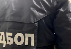Арестът е резултат от съвместна вътрешна проверка на МВРСлужител на