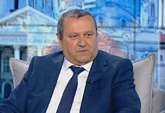 Служебният министър на труда и социалната политика уточни увеличенията които