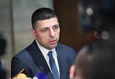 ПП ДБ търси съюзници срещу модела на ПеевскиСъпредседателят на Да България
