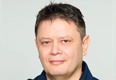 Разследващият журналист става съосновател на проекта Извън ефир Разследващият журналист Николай