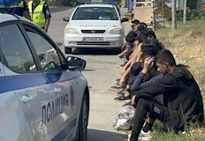Берлин отпуска милиони за справяне с хуманитарната криза в Близкия