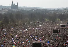 Протестиращите се обявиха против закона за чуждестранните агентиНад 200 000