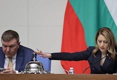 Депутатите викат спешно Камелия Нейкова и Георги ШарковОбщо 174 народни