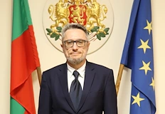 Областният управител на Русе призова гражданите към масово гласуванеОбластният управител