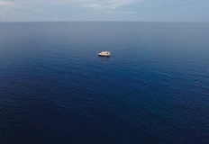 Премиите скачат с 50 процента след ударите срещу ИранЗастрахователите предприемат