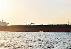 Машинното отделение на плавателния съд се пълни с вода след