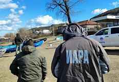 ИАРА конфискува незаконни мрежи край Свищов и ПлевенСлужители на Изпълнителната