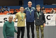 Русенци доминираха на Националния шампионат в залаИзключително представяне записаха състезателите