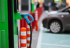 Плащат 20 евро при гориво от 1 60 евроАгенцията за социално