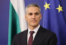 Служебният премиер призова гражданите към отговорност пред урнитеСлужебният министър председател на