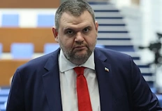 Недопустимо е служебният кабинет НПО зависим подчинен на Сорос да проиграва
