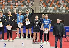 Анита Петкова триумфира при женските двойки в ПанагюрищеСъстезателката на Спортен