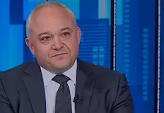 Бившият вътрешен министър обвини опонентите си в координирана репресияПолицията извика