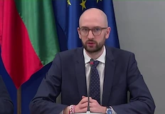 Отпускат над 31 милиона евро но синдикатите настояват за по високи