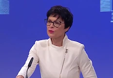 Документи разкриват работата ѝ за югославските службиЕвропейският комисар по разширяването