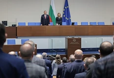 Парламентът гласува промени в железопътния транспорт и регистъра на сдружениятаДнес