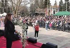 Държавният глава призова за национално обединение по време на празникаПрезидентът