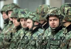 България дава над половината военен бюджет за заплатиБългария е увеличила