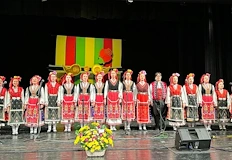 18 ото издание на Дунавски славеи превзема Доходното зданиеНа 7 и