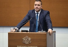 Партията иска машините да се проверяват единствено от чиновнициСлужебното правителство