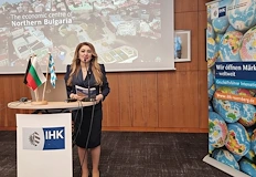 Заместник кметът спести детайли за бизнес форум в ГерманияЗаместник кметът по международни