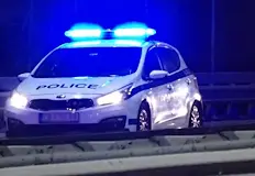 Пожарникари рязаха колата за да извадят пострадалия шофьор22 годишен шофьор пострада
