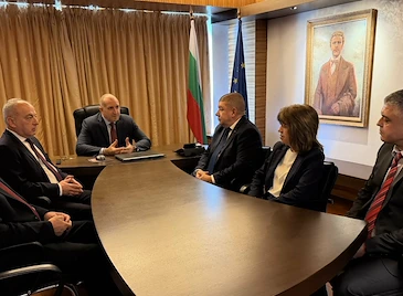 Румен Радев регистрира „Прогресивна България“ за изборите