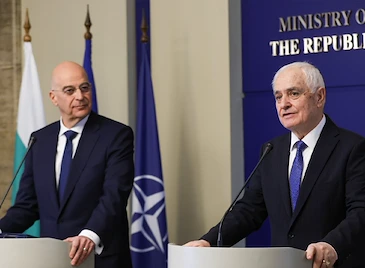 Атина вдига противоракетен щит над България