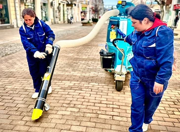Русе пуска електрическа прахосмукачка по улици и паркове