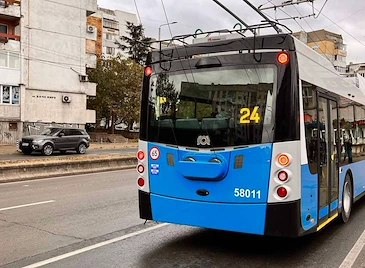 Протест парализира шест линии на градския транспорт в Русе