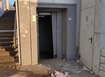 Забавиха пускането на асансьорите до "Арена Русе"