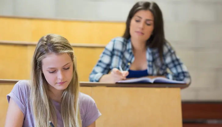 Обучението по изкуства бележи най-сериозен скок в цените Обучението по изкуства бележи най-сериозен скок в цените