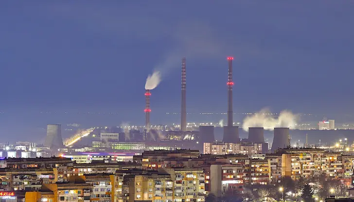 Екоинспекцията отчете глоби за милиони левове на фона на продължаващо обгазяване Екоинспекцията отчете глоби за милиони левове на фона на продължаващо обгазяване