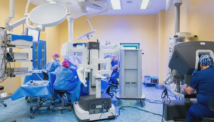 Светила от пет континента нищят технологиите в хирургията Светила от пет континента нищят технологиите в хирургията