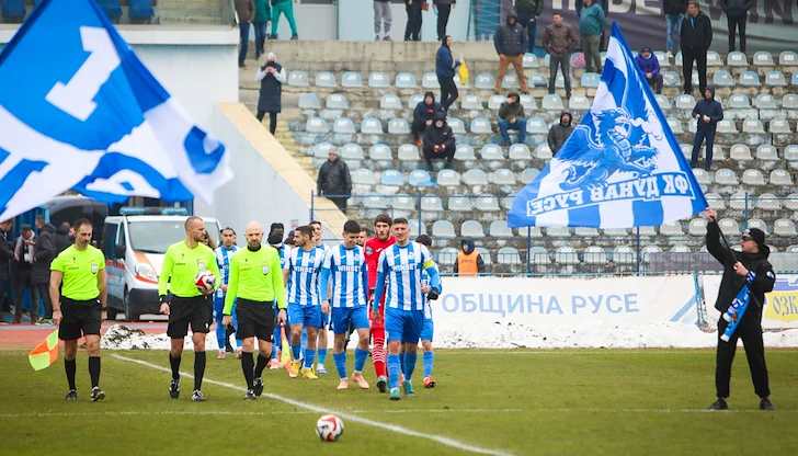 Дунав продължава битката за елита в събота Дунав продължава битката за елита в събота