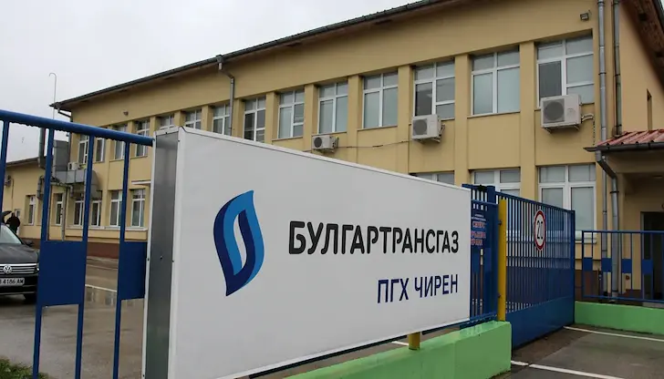 Войната в Близкия изток принуждава страните да трупат резерви Войната в Близкия изток принуждава страните да трупат резерви