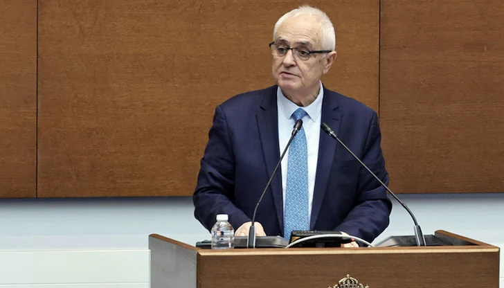 Има разрешение за до 15 самолета на ВВС на САЩ у нас до 31 май, обяви Атанас Запрянов