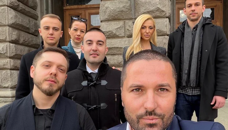 Движението събра над 6000 подписа Движението събра над 6000 подписа