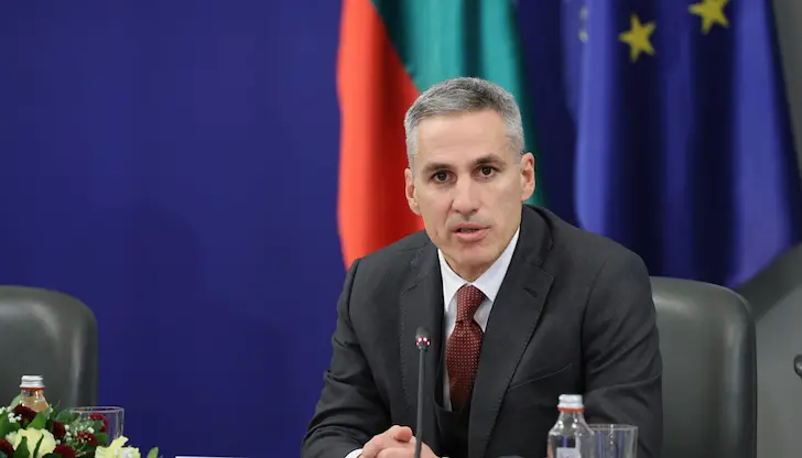 Служебният премиер започна консултации със синдикати и търговски вериги заради инфлацията Служебният премиер започна консултации със синдикати и търговски вериги заради инфлацията