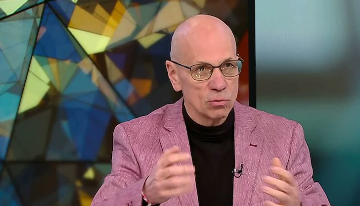 Кардиологът обясни защо жените живеят по-дълго от мъжете