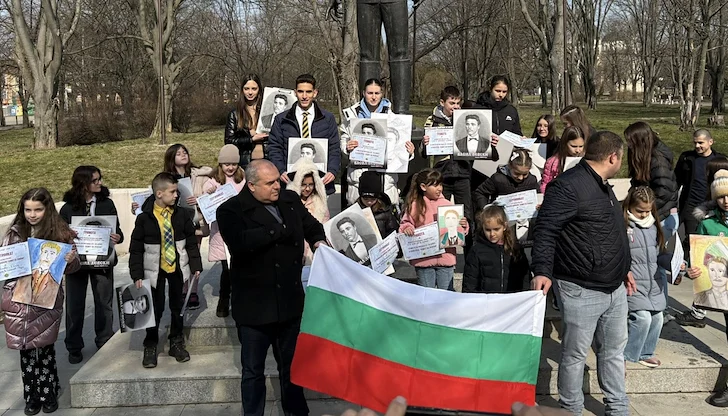 Над 130 деца участваха с есета и рисунки Над 130 деца участваха с есета и рисунки