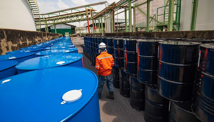 Ескалацията в Близкия изток парализира находищата Ескалацията в Близкия изток парализира находищата