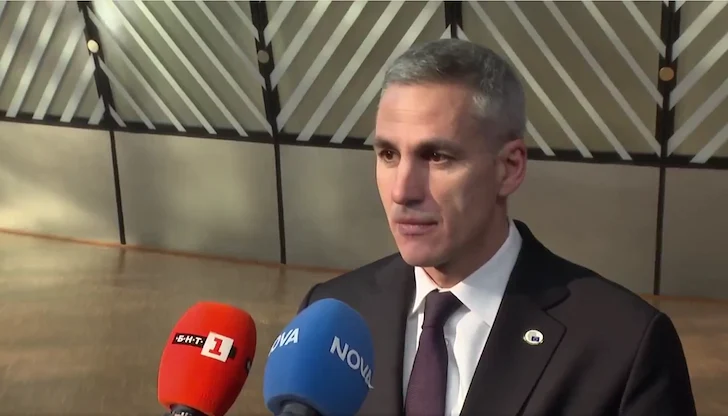 Премиерът настоява за деескалация в Близкия изток