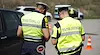 Пътни полицаи спасиха жена на магистрала "Хемус"